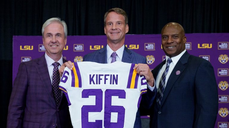 Lane Kiffin reacts to Ole Miss' playoff loss to Miami after recent LSU move