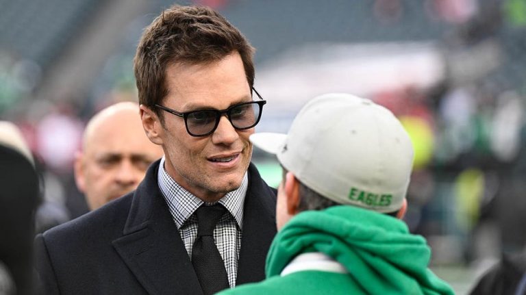 Tom Brady talks Aaron Rodgers' possible retirement, improving in broadcast booth